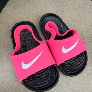 Nike Kids Hot Pink and Black Slide Sandals with White Swoosh